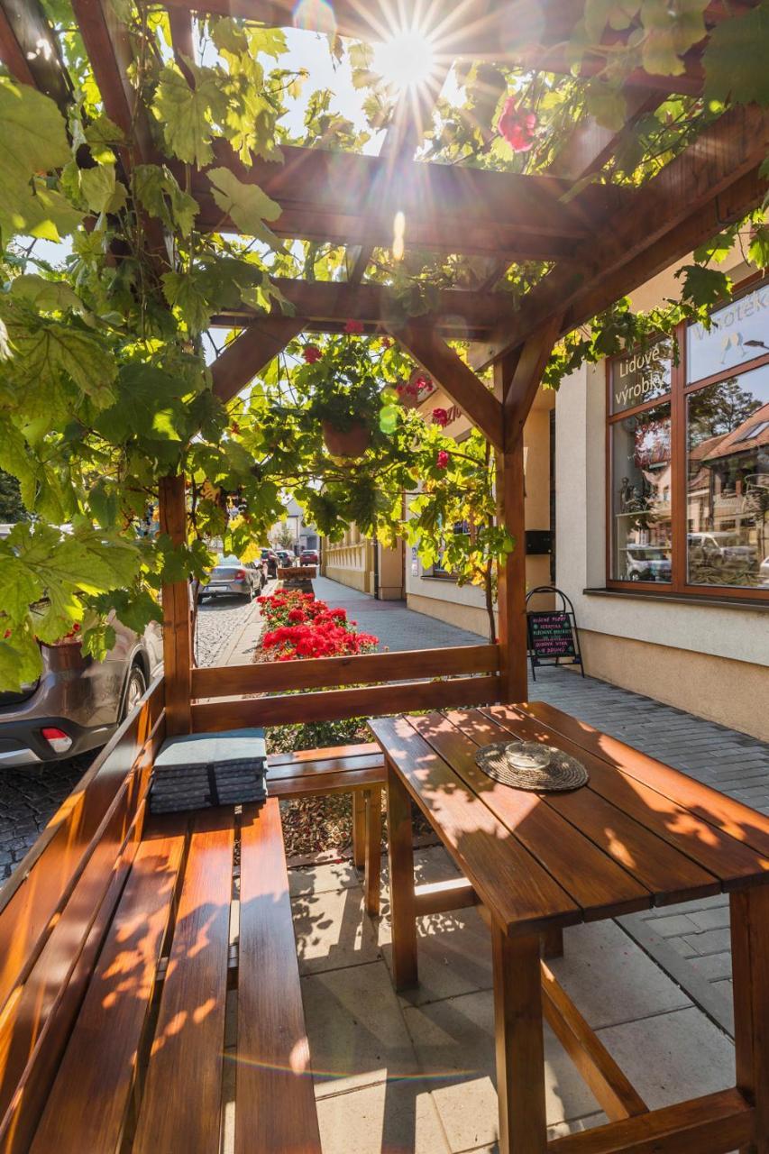 Penzion & Vinny Bar Regio Kyjov  Exterior photo